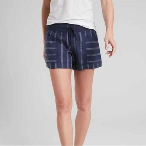 Athleta Cabo Navy Striped Linen Shorts 6 - Picture 1 of 4